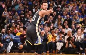 APP下载-关于金坚耐勇士，库里记三分才封神表现仅叹“惜败”两字！的信息