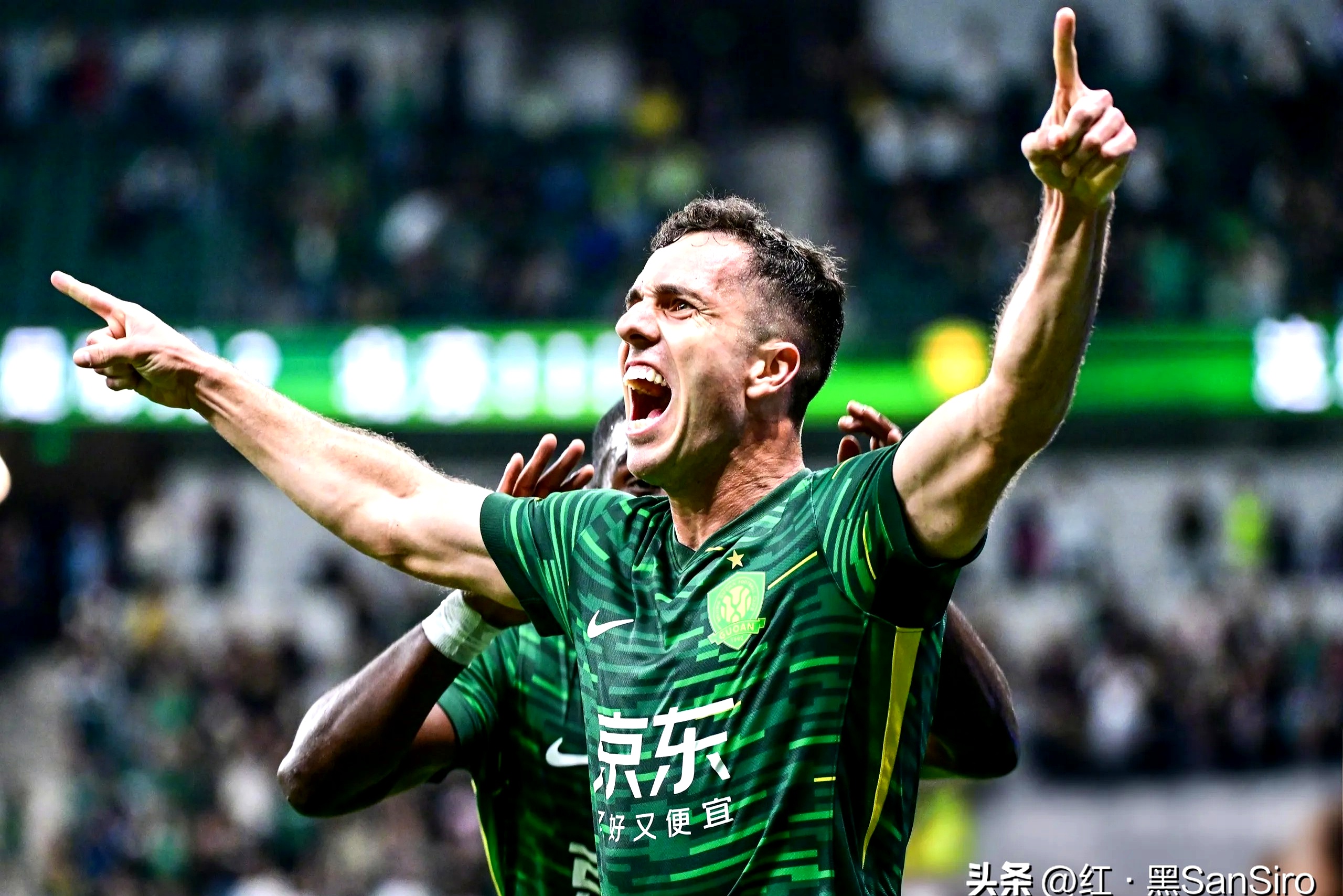 APP下载-赛季中段調整續戰，球队逐步提高战术配合）